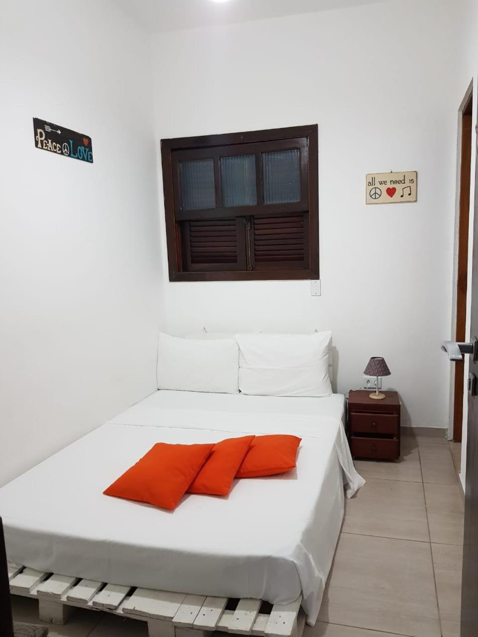 Santo Quintal Hostel Убатуба Екстер'єр фото
